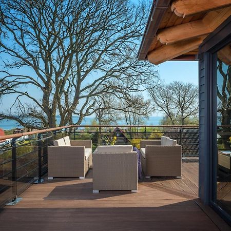Villa Lotsenhaeuser Ruegen - Luxus Ferienhaus - 3 Schlafzimmer - Sauna - Dachterrasse Mit Boddenblick Breege Exterior photo